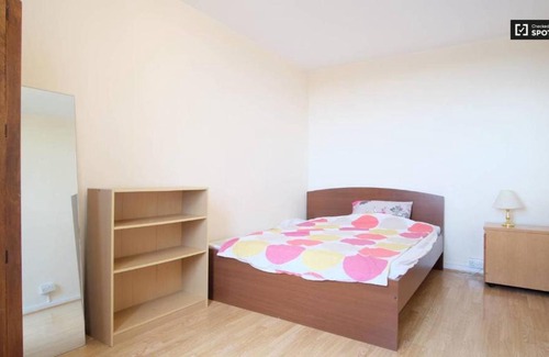 Woolwich Riverside Apartment | 2-Bed Apartment in London Woolwich