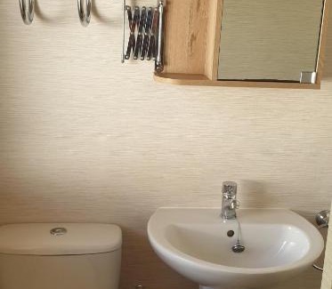 Ringwood House | 2-Bed Caravan - Oakdene Forest Park