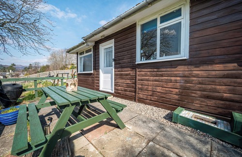 Contin Ski Chalet | 2 Bed Chalet - Sleeps 4 - Parking - Wifi