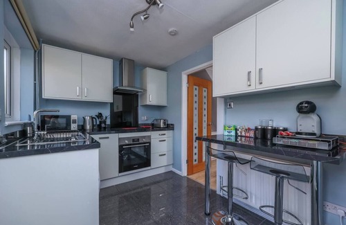 Clifton House | 2 bed house, Barton Green, Clifton, Nottingham