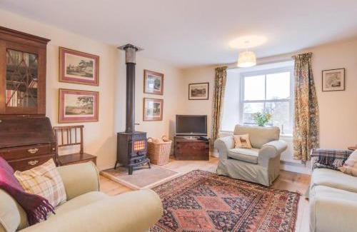 Boltongate House | 2 Bed in Boltongate SZ396
