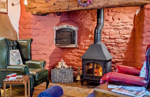Clun House | 2 Bed in Clun 83166