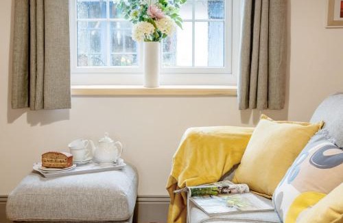 Llanrhidian Higher House | 2 bed in Gower 77978