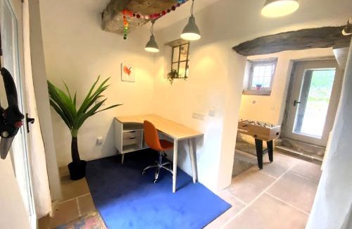 Lorton House | 2 Bed in High Lorton 86023