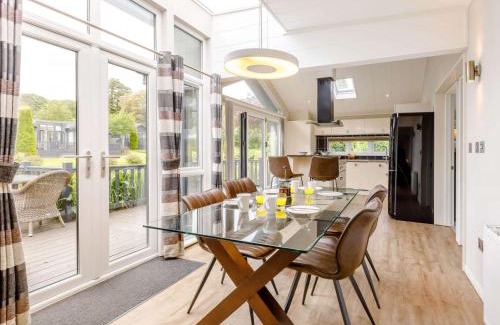 Brayford House | 2 Bed in Ilfracombe 87361