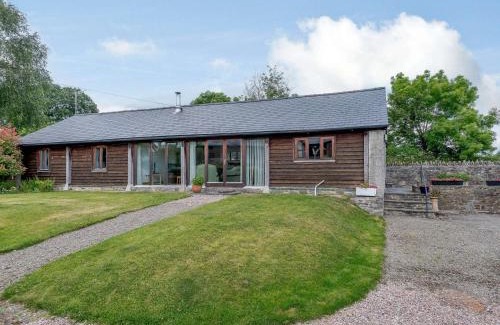 Kinnerton House | 2 Bed in Kinnerton CHL34