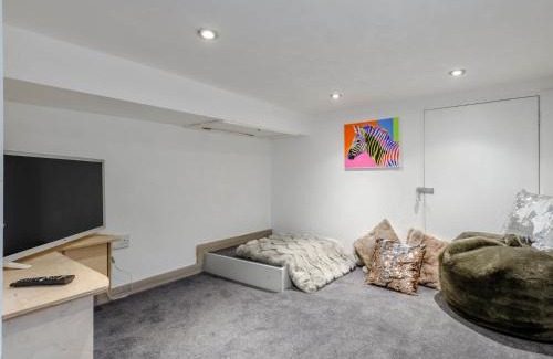 West Lulworth House | 2 Bed in Lulworth Cove 79228