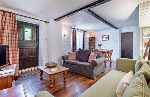 Alcombe House | 2 Bed in Minehead 90924