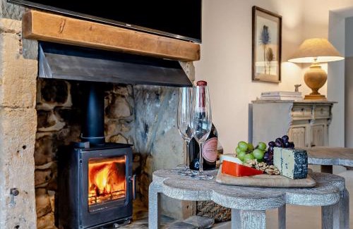 Snowshill Village House | 2 Bed in Snowshill 95825