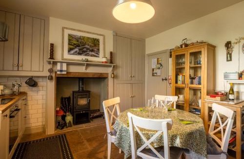 Threlkeld House | 2 Bed in Threlkeld SZ082