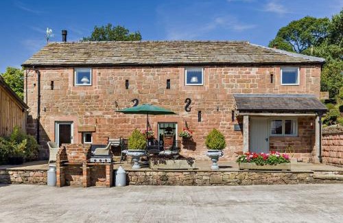 Wincle House | 2 Bed in Wincle PK928