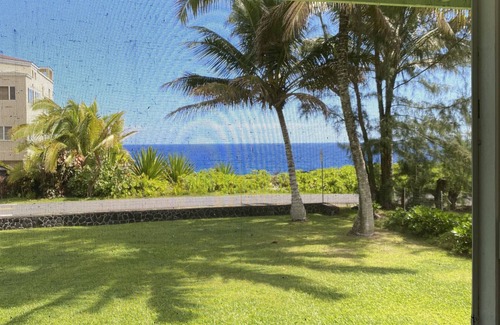Kapoho House | 2 bed with office at oceanfront park & amazing views!