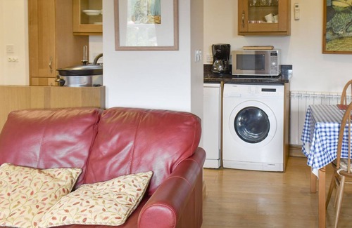 Llanrhaeadr-ym-Mochnant House | 2 bedroom accommodation in Llanrhaedr-ym-Mochnant