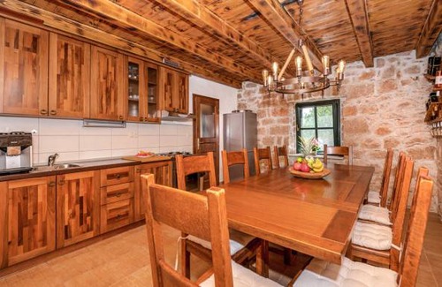Gornja Glavina House | 2 bedroom accommodation in Glavina Gornja