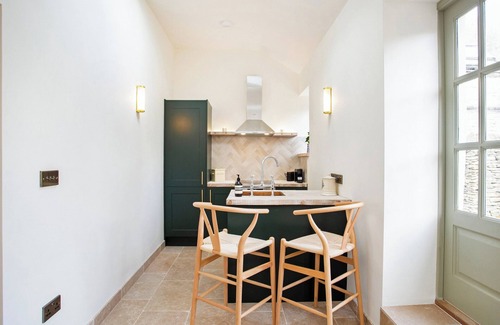 Stow-on-the-Wold Cottage | 2 bedroom accommodation in Stow-on-the-Wold