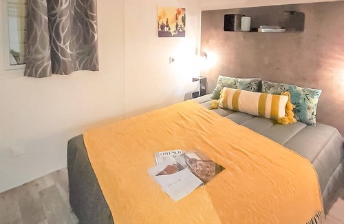 Saint-Pierre-de-Vassols House | 2 bedroom accommodation in Crillon-le-Brave