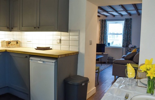Llanfairfechan Cottage | 2 bedroom accommodation in Llanfairfechan, near Conwy