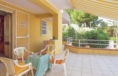 Fontane Bianche Apartment | 2 bedroom accommodation in Fontane Bianche