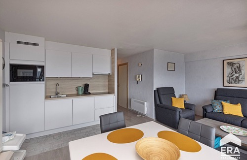 Oostduinkerke-Bad Apartment | 2 bedroom accommodation in Oostduinkerke