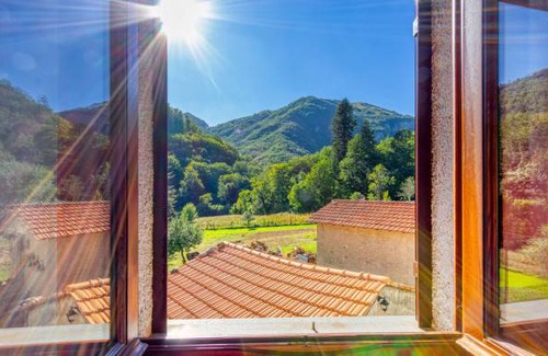 San Rocco in Turrite House | 2 bedroom accommodation in Palagnana