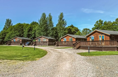 Blairgowrie Ski Chalet | 2 bedroom accommodation in Alyth, Perthshire