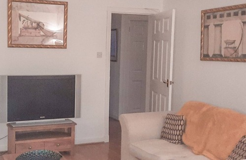 Helensburgh Cottage | 2 bedroom accommodation in Helensburgh