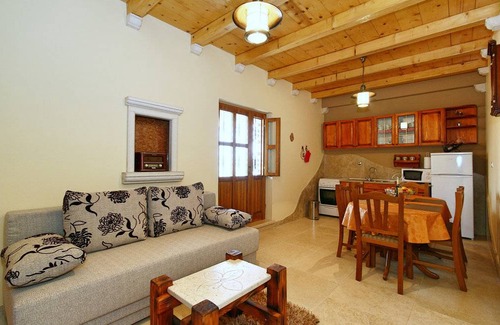 Skropeti House | 2 bedroom accommodation in Motovun