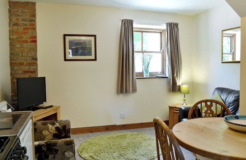 Sewerby Cottage | 2 bedroom accommodation in Sewerby, near Bridlington