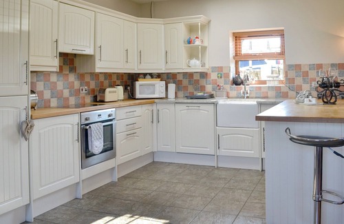 Lochmaben Cottage | 2 bedroom accommodation in Lochmaben near, Lockerbie