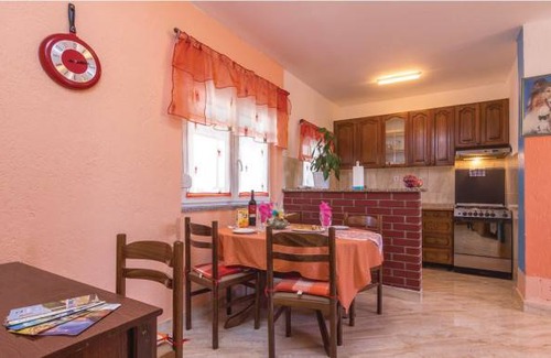 Grzini Apartment | 2 bedroom accommodation in Zminj