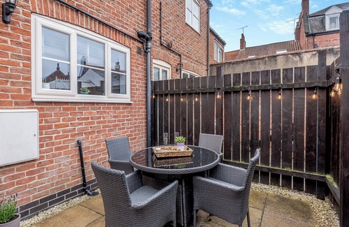 Beverley Cottage | 2 bedroom accommodation in Beverley