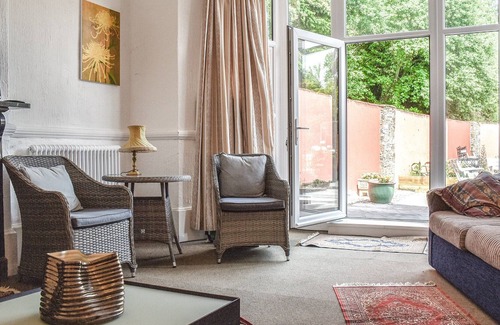 Westward Ho Cottage | 2 bedroom accommodation in Northam, near Westward Ho!