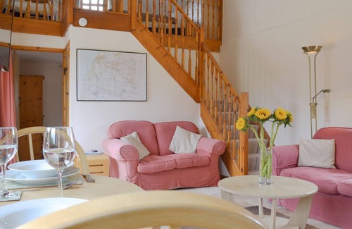 Loxton Cottage | 2 bedroom accommodation in Shiplate, Bleadon