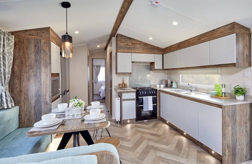 Llanrhidian House | 2 bedroom accommodation in Swansea
