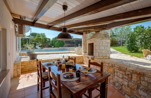 Matohanci House | 2 bedroom accommodation in Kanfanar
