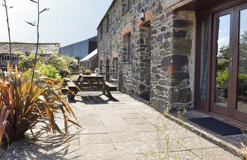 Saint Kew Cottage | 2 bedroom accommodation in St Endellion, near Port Isaac
