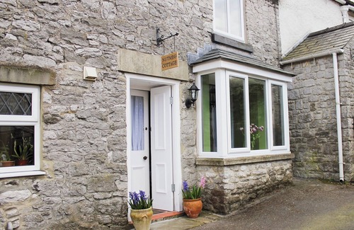 Tideswell Cottage | 2 bedroom accommodation in Tideswell, near Buxton