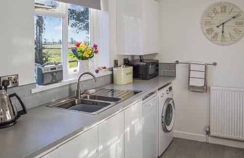 Ingham Cottage | 2 bedroom accommodation in Ingham