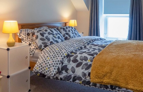 Ramsey Cottage | 2 bedroom accommodation in Ramsey