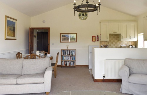 Thorncombe Cottage | 2 bedroom accommodation in Thorncombe, near Broadwindsor