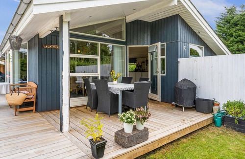 Saksild Strand House | 2 bedroom amazing home in Odder