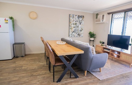 South Hedland Apartment | 2-bedroom apartment in charming South Hedland with AC, WiFi