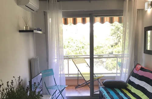Golfe Juan Apartment | 2 bedroom apartment in a quiet secure area, swimming pool and golf gulf JUAN
