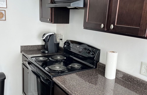 Columbia Apartment | 2-bedroom apartment in charming Columbia with AC, WiFi. Relax and enjoy