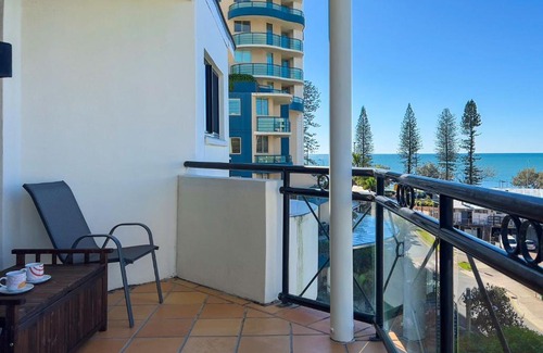 Mooloolaba Apartment | 2 Bedroom Apartment, sleeps 5 in central Mooloolaba Resort