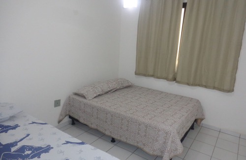 Praia do Morro Apartment | 2 bedroom apartment with suite, in Praia Center mall building