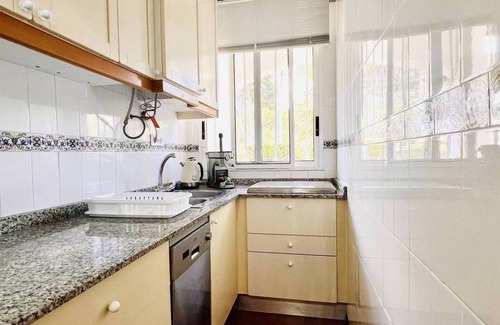 Peniscola Apartment | 2-bedroom apartment with AC, private garden, next to calas and natural park