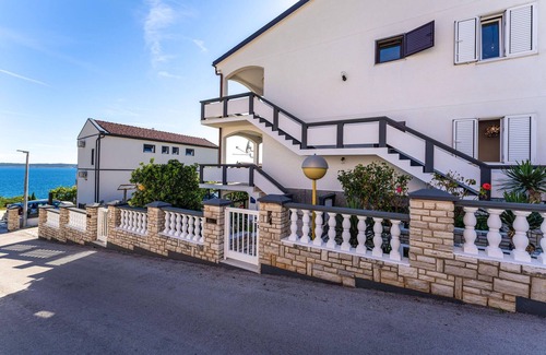 Rtina Apartment | 2 bedroom awesome apartment in Rtina