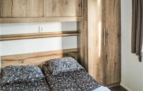 Lauwersoog House | 2 Bedroom Awesome Home In Lauwersoog