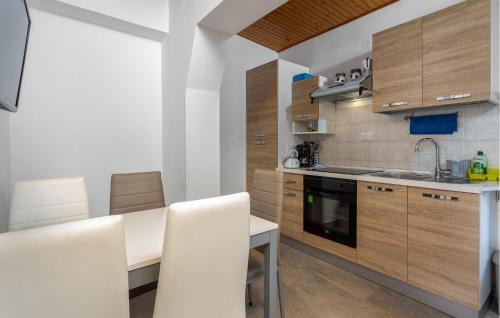 Barbat na Rabu Apartment | 2 Bedroom Awesome Apartment In Barbat